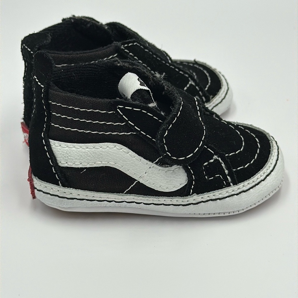 Vans Black and White High-Top Sneakers with Jazz Stripe infant Size 2C